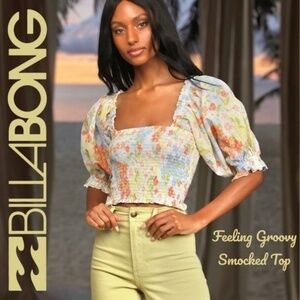 BILLABONG Feeling Groovy Smocked Cropped Puff Sleeve Floral Print Top/LG NWT